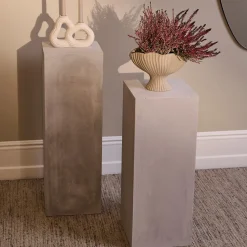 Sinnerup Sideborde|Sengeborde-Beton podium