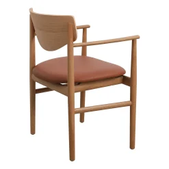 Furniture by Sinnerup Spisebordsstole-Celeste spisebordsstol m. armlæn - Læder