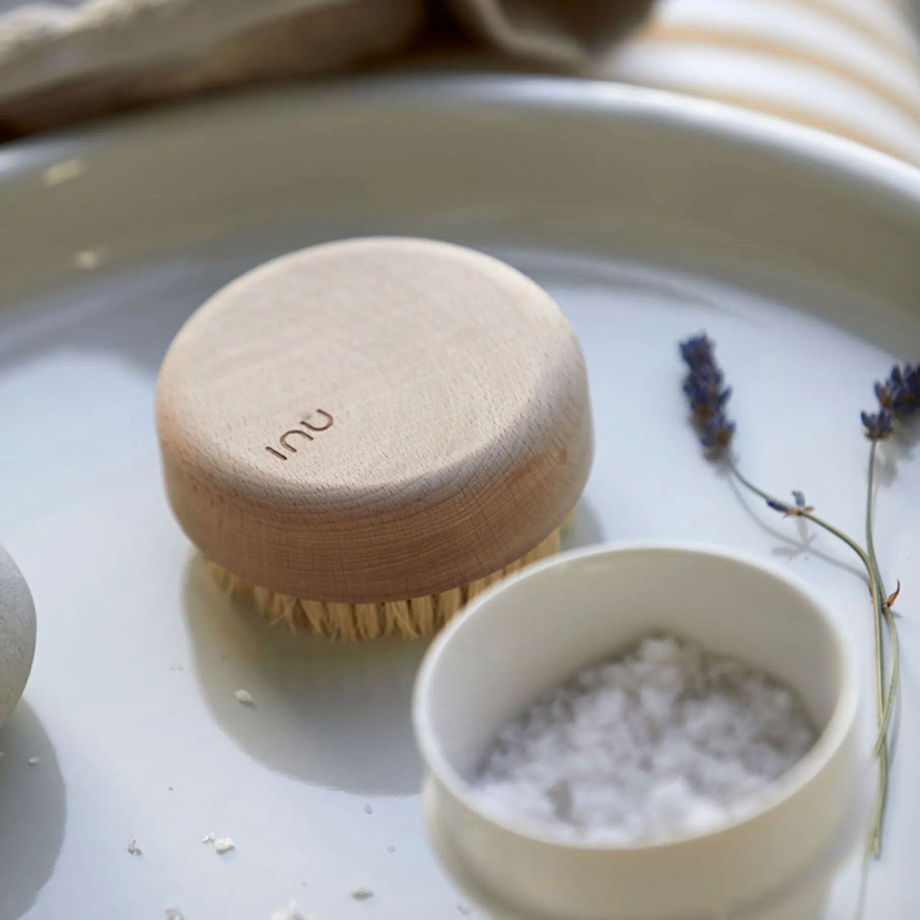 Zone Wellness-Inu badebørste Ø8,6 cm bøg