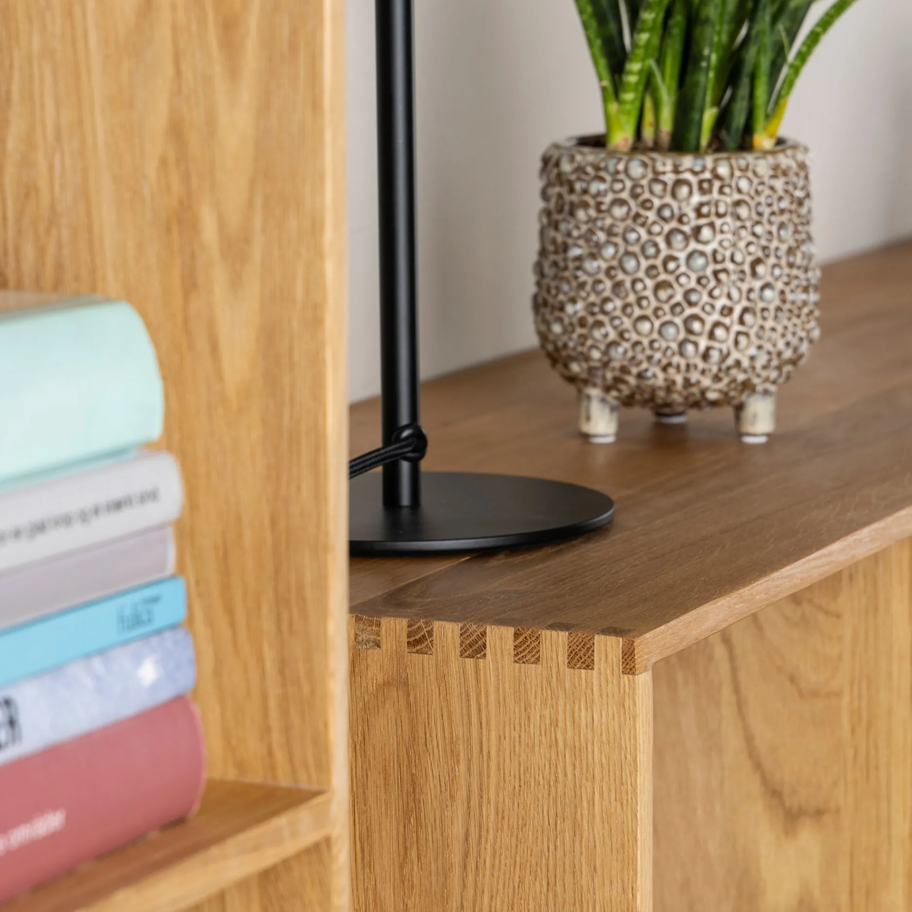 Furniture by Sinnerup Reoler-Keeper II reolmodul, FSC-certificeret egetræ 8H D30 cm