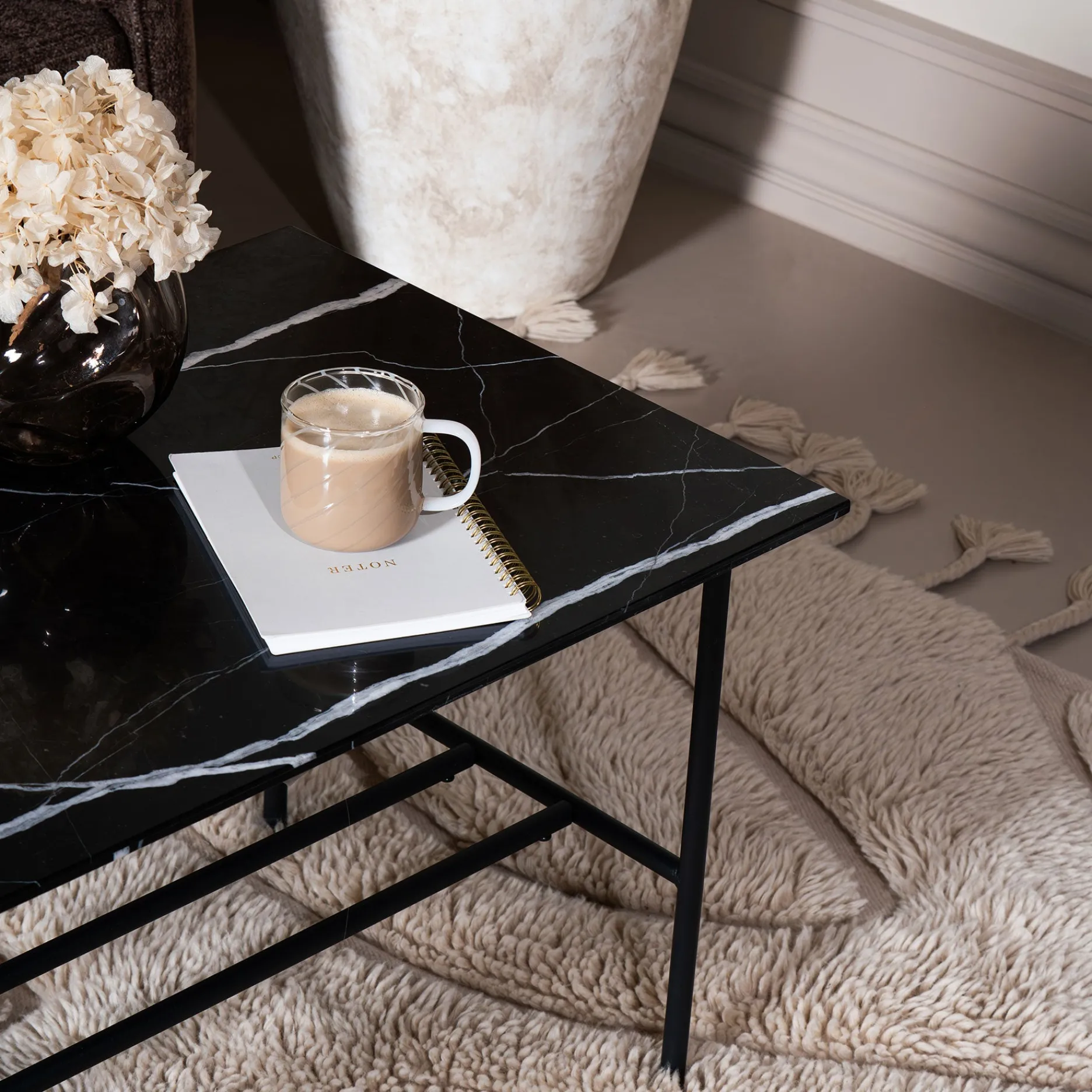 Furniture by Sinnerup Sofaborde-LINES II sofabord i marmor 100x50 cm