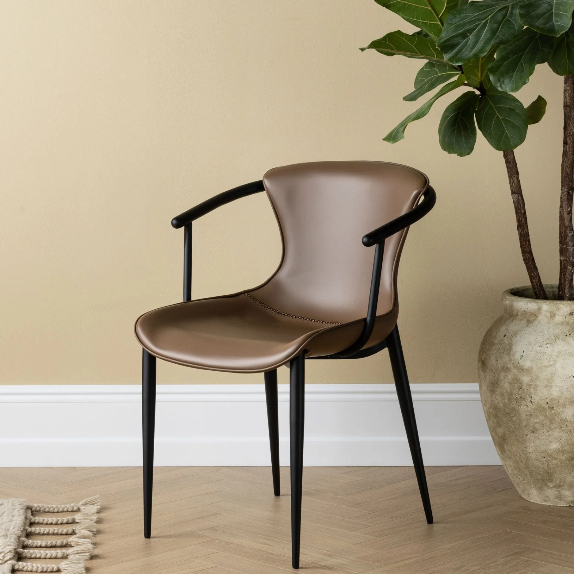 Furniture by Sinnerup Spisebordsstole-Max spisebordsstol