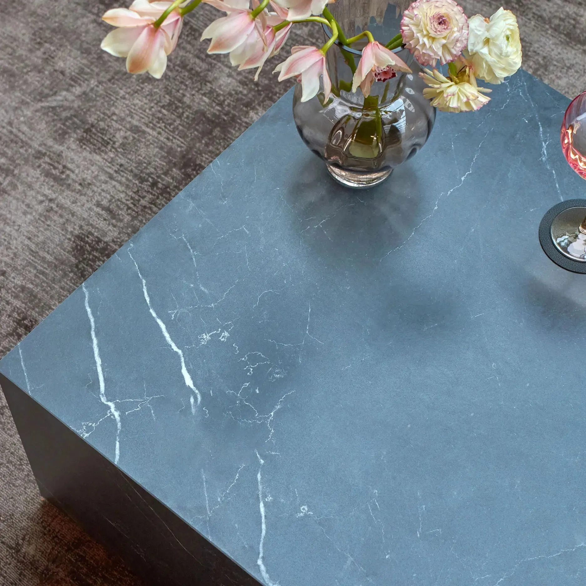 Furniture by Sinnerup Sofaborde-Montes II sofabord 70x70 cm