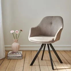 Furniture by Sinnerup Spisebordsstole-New Age stof m. drejeben