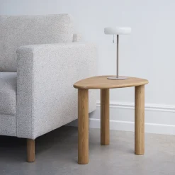 Furniture by Sinnerup Sofaborde|Sideborde-Pebble sidebord H45 cm, FSC-certificeret egetræ