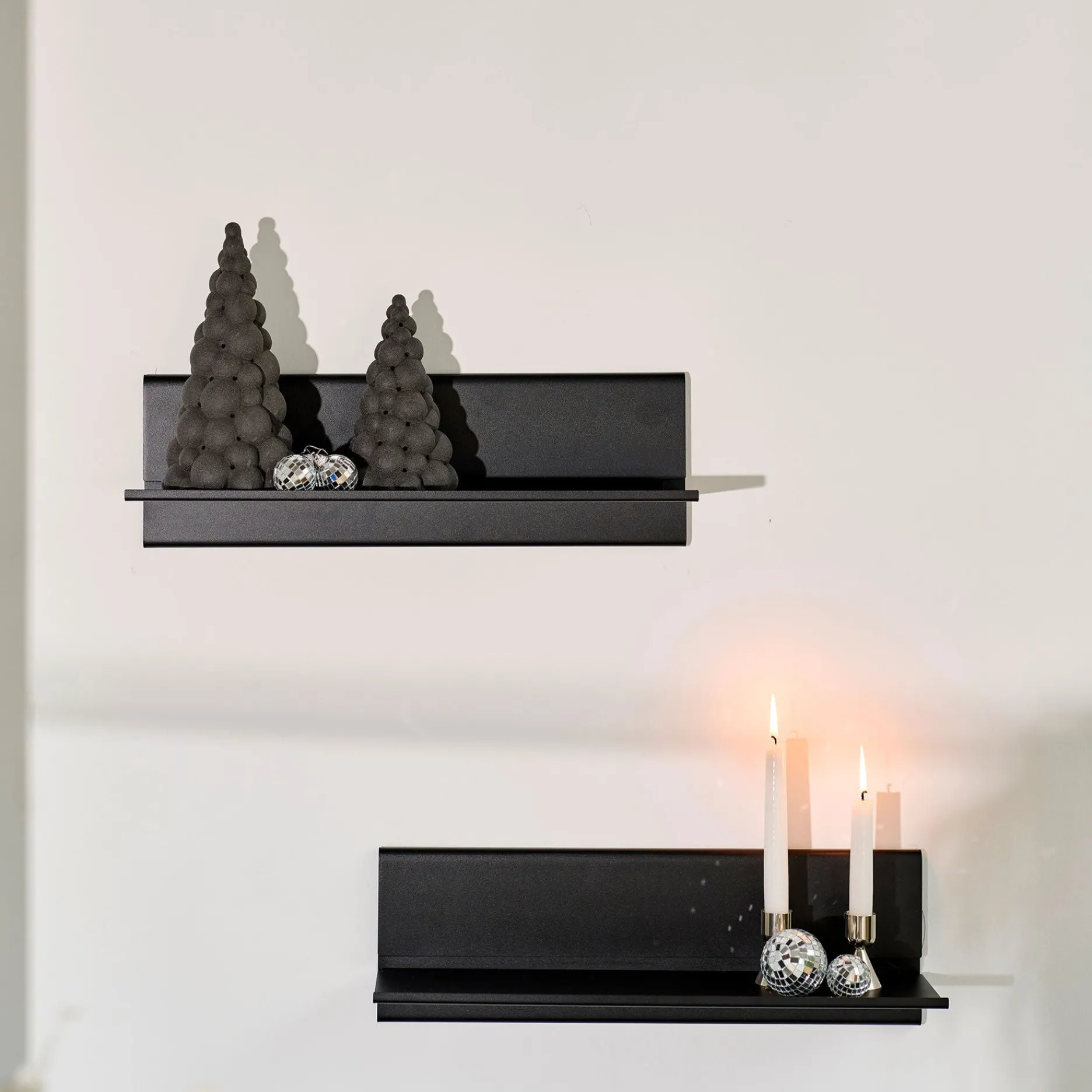 Sinnerup Figurer|Figurer-Porcelæn deco træ