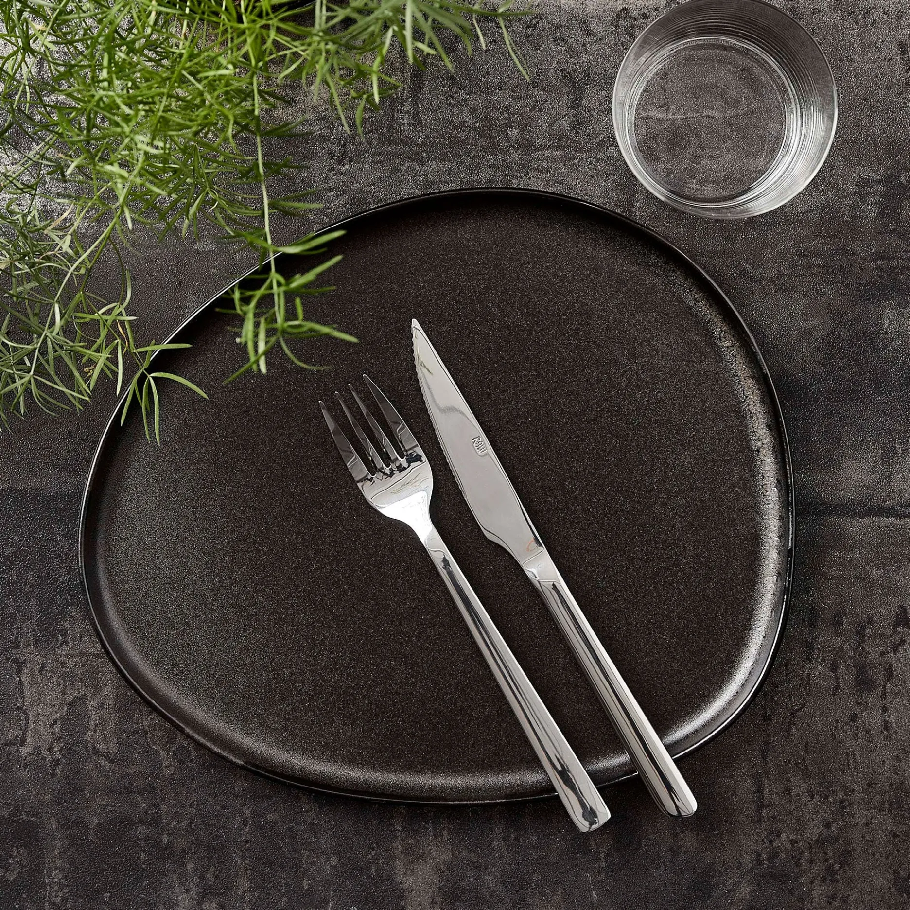 Aida Stel-RAW Organic middagstallerken titanium black