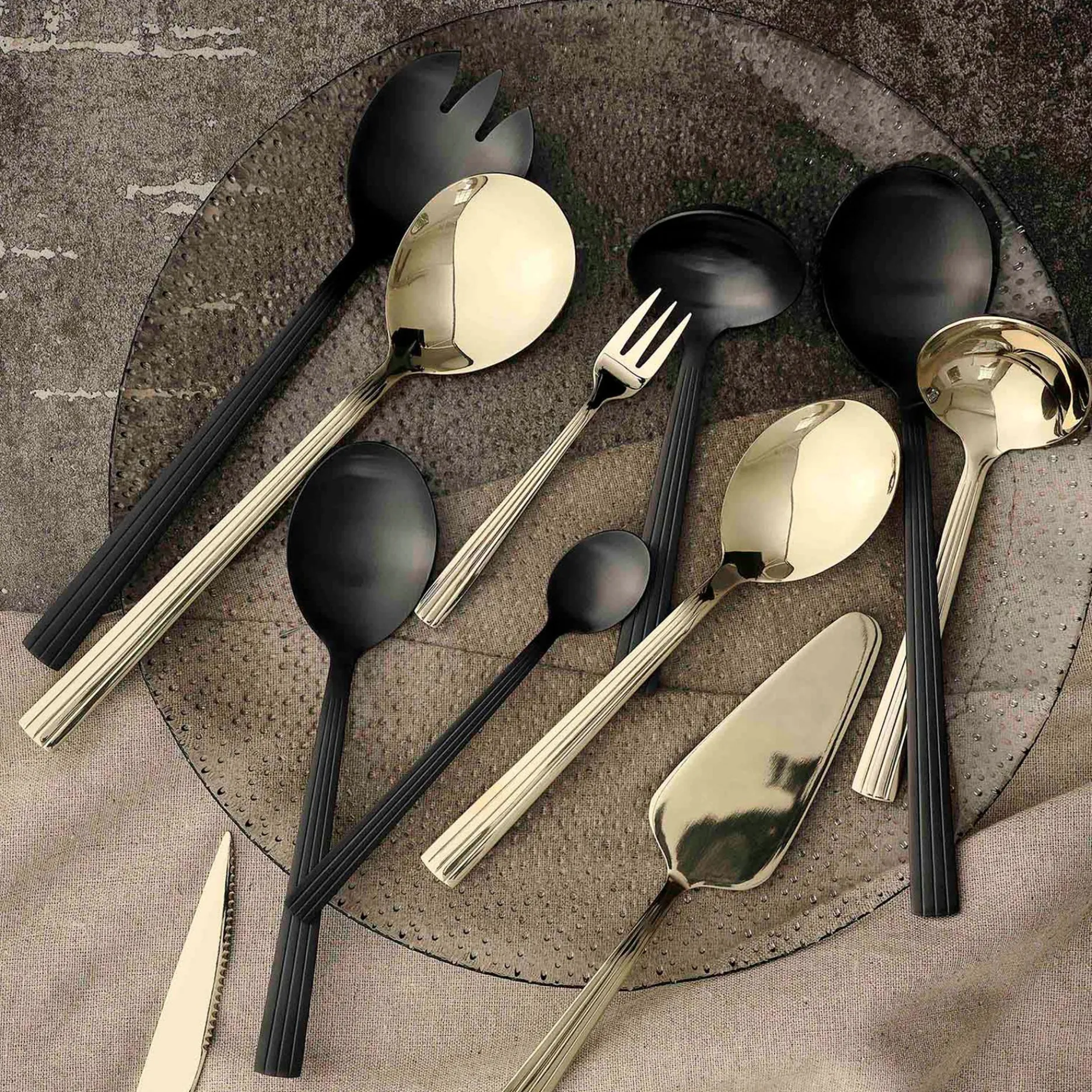 Aida Bestik-RAW sauce/kartoffel skesæt champagne