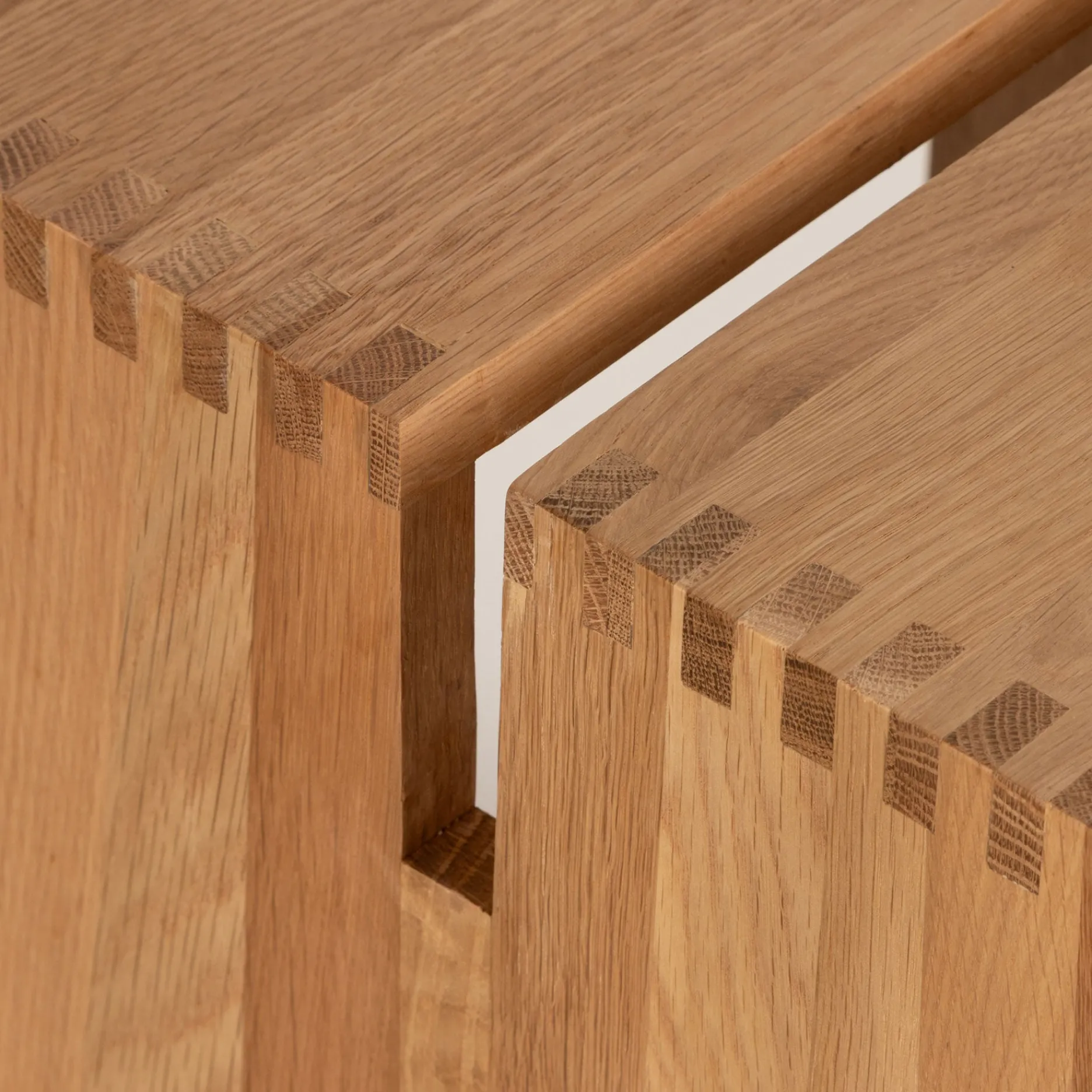 Furniture by Sinnerup Sideborde|Sengeborde-Rei sidebord/trappestige