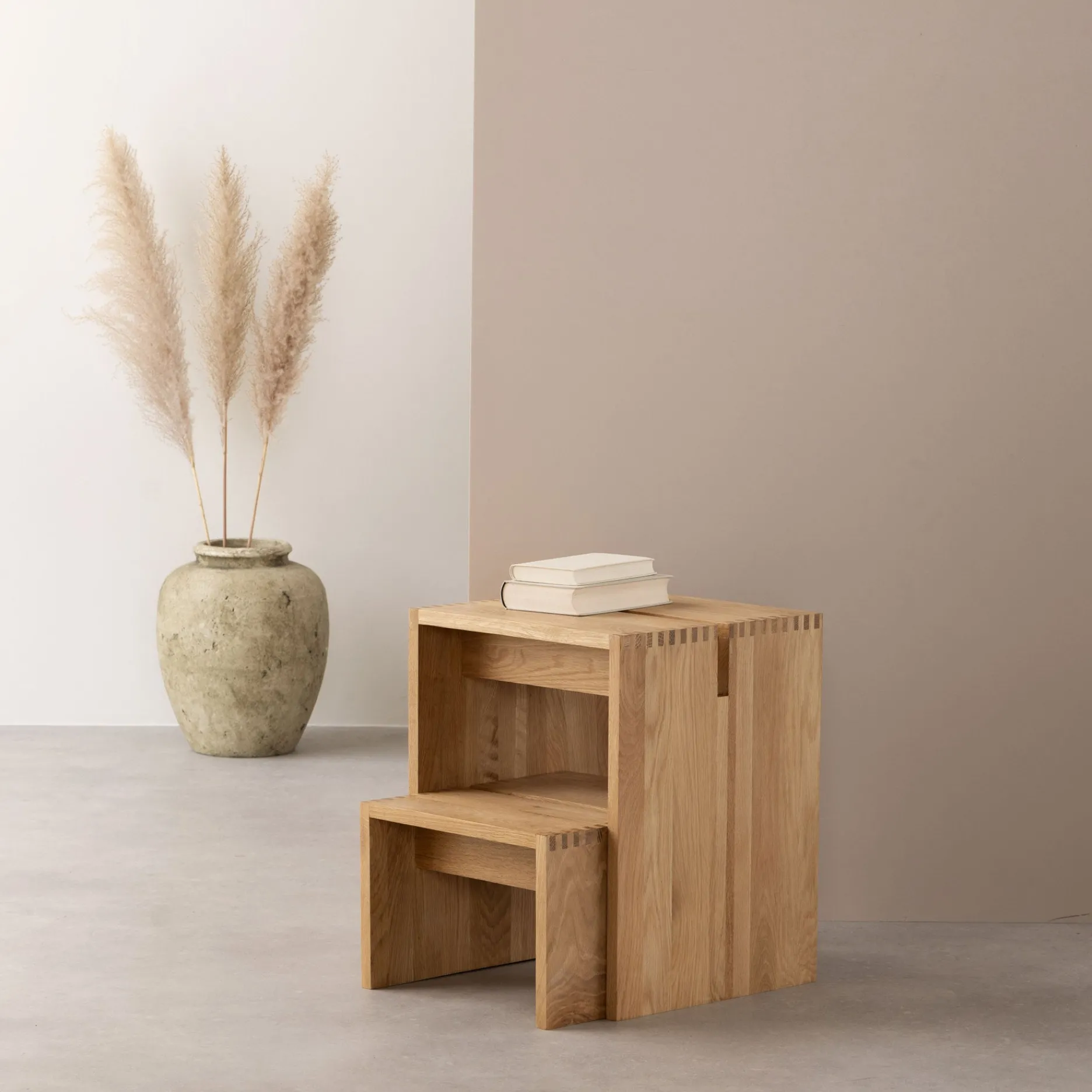 Furniture by Sinnerup Sideborde|Sengeborde-Rei sidebord/trappestige