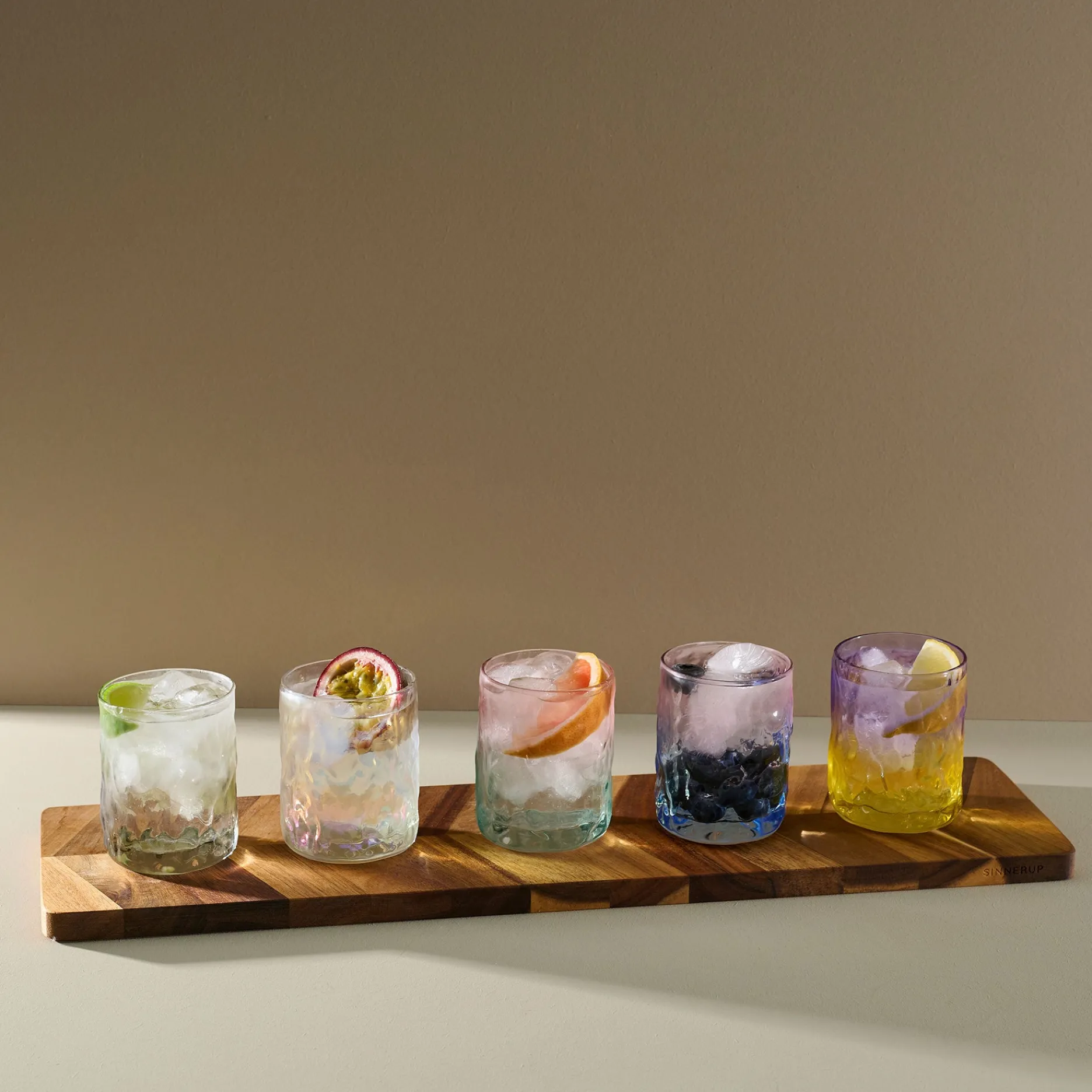 Sinnerup Glas-Surface vandglas