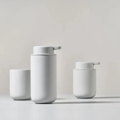 Zone Sæbedispensere|Sæbedispensere-Ume sæbedispenser H12,8 cm soft grey