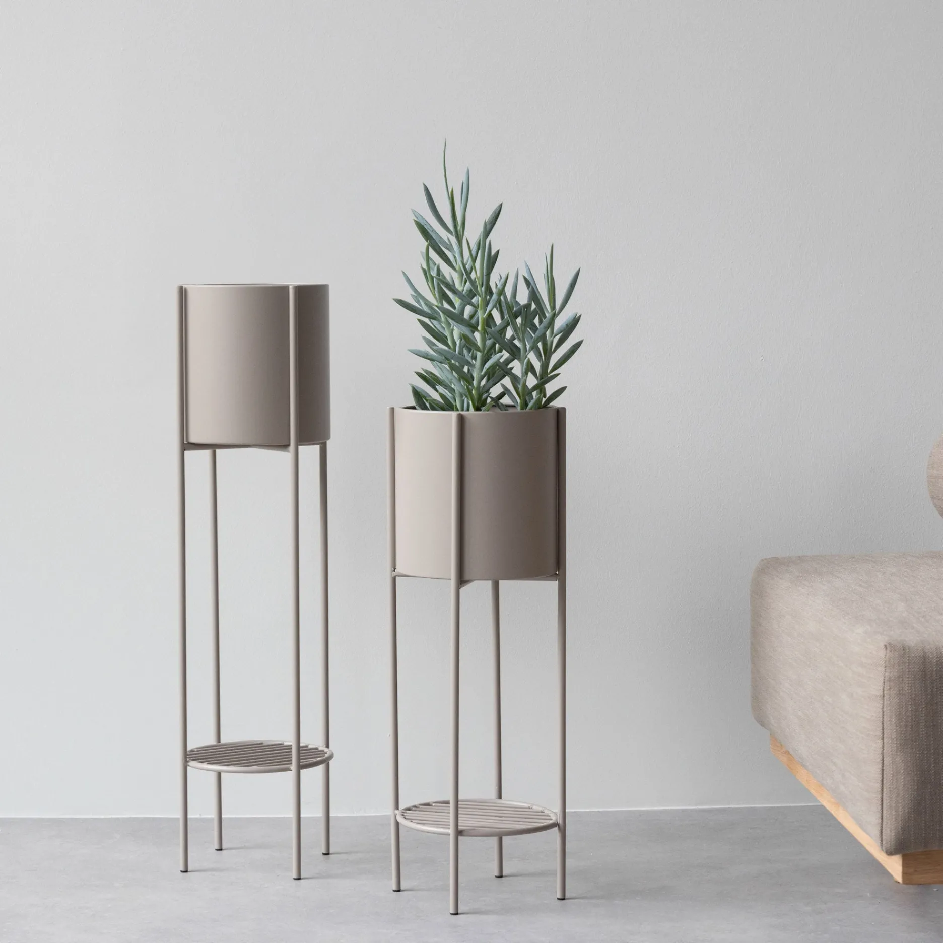Furniture by Sinnerup Urtepotter-Viola urtepotteholder, H75