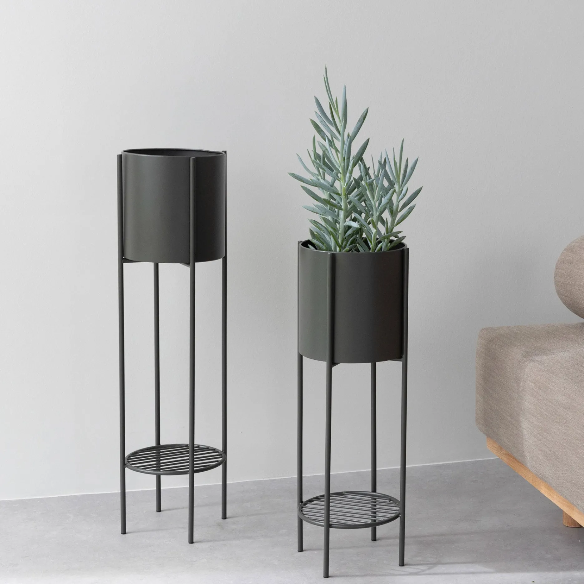 Furniture by Sinnerup Urtepotter-Viola urtepotteholder, H75