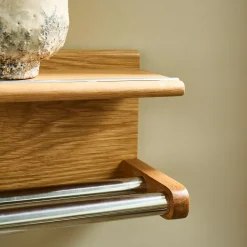 Furniture by Sinnerup Håndklæder-Wood II håndklædeholder i FSC certificeret egetræ, L75 cm