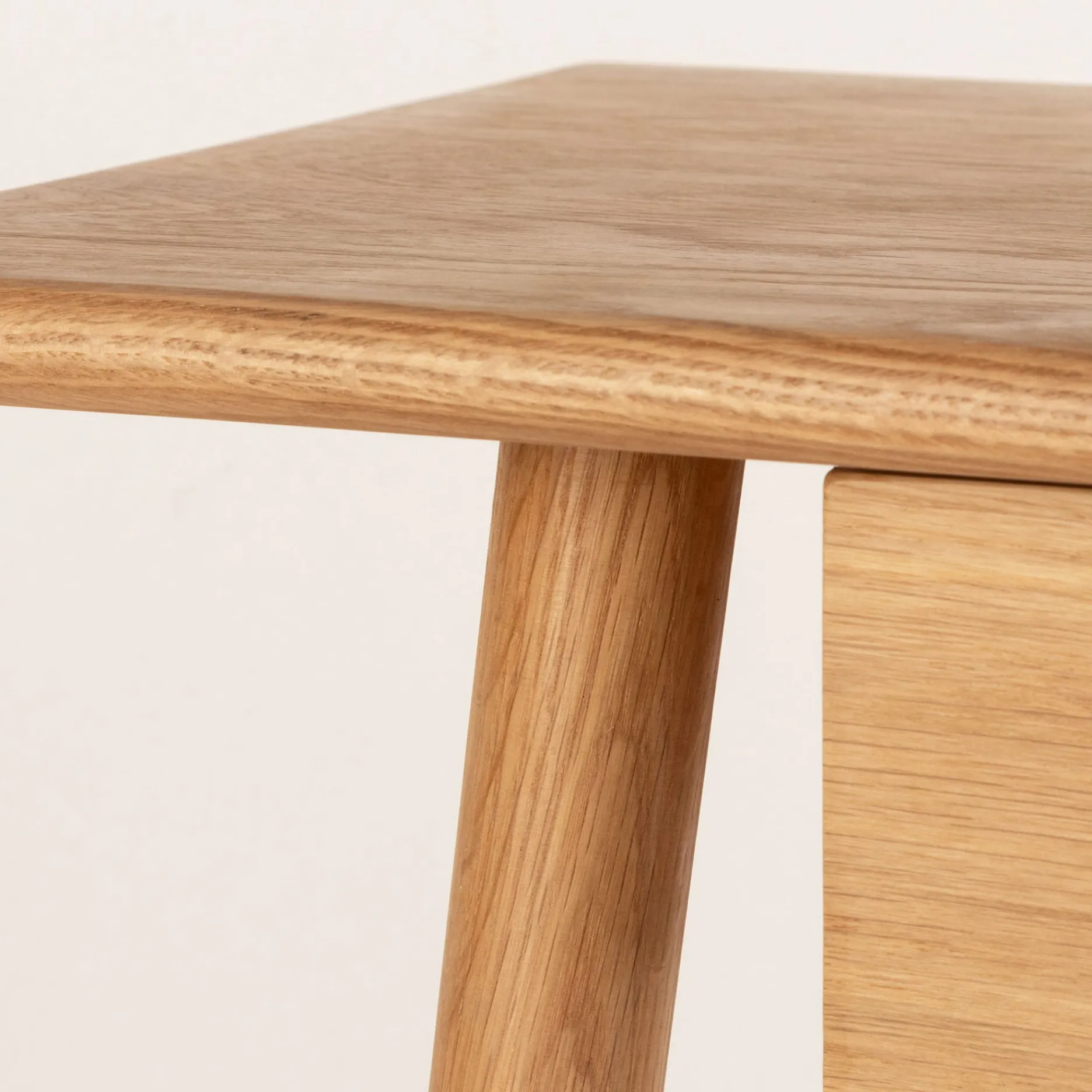 Furniture by Sinnerup Konsolborde-Wood II konsolbord FSC certificeret egetræ