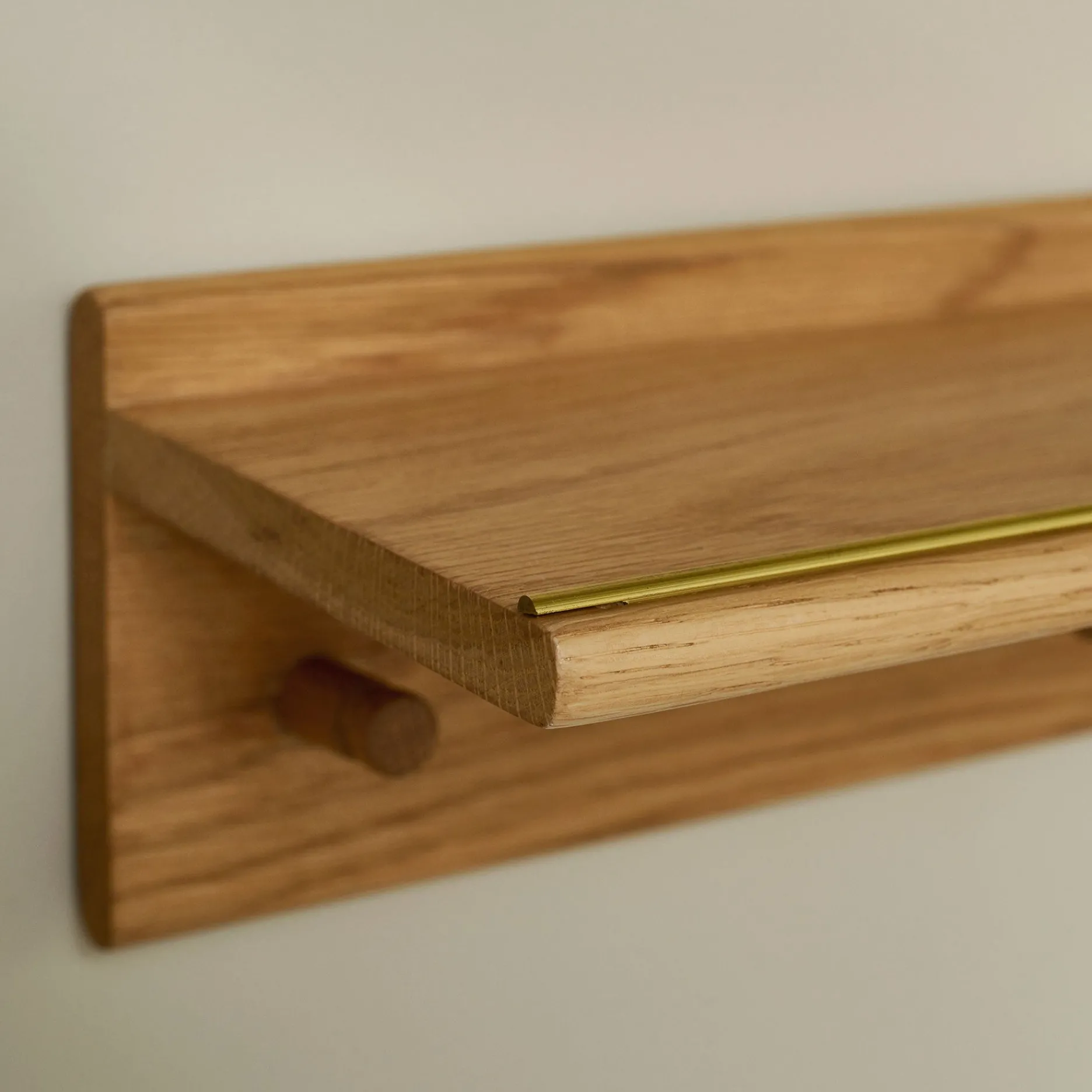 Furniture by Sinnerup Hylder|Tilbud-Wood II multi hylde olieret - L90 cm