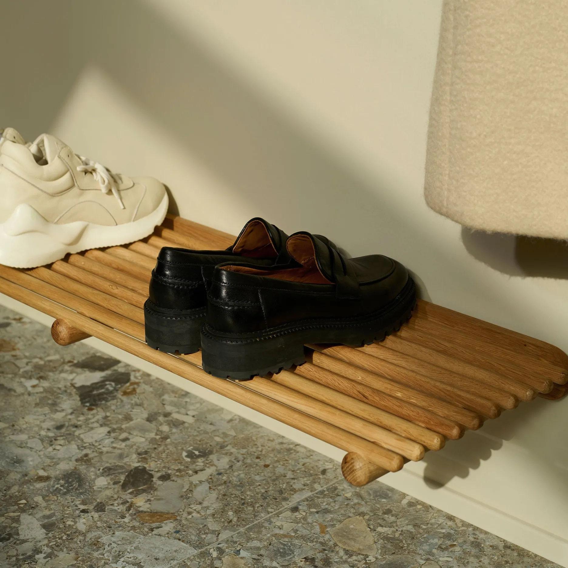Furniture by Sinnerup Hylder|Tilbud-Wood II skohylde olieret L72 cm